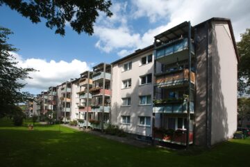 schöne 3-Zimmer-Wohnung in Langerfeld, 42389 Wuppertal, Etagenwohnung