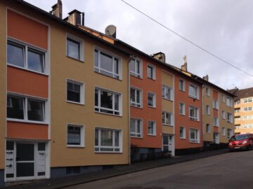 schöne und helle 3-Zimmer-Wohnung in Langerfeld, 42389 Wuppertal, Etagenwohnung